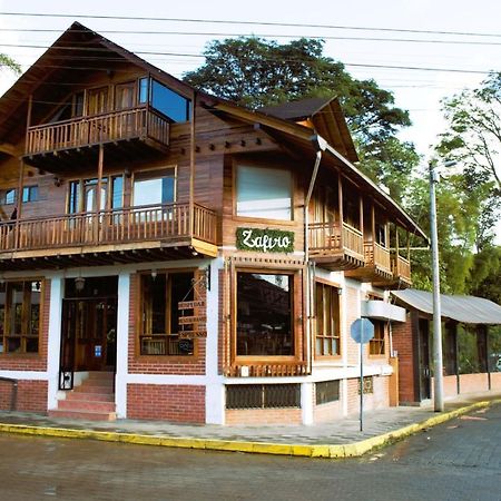 Hostal Zafiro Mindo Luaran gambar