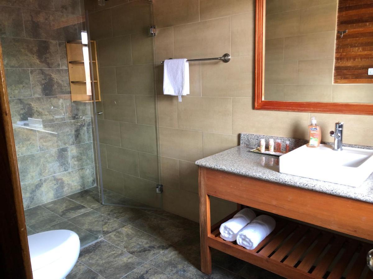 Hostal Zafiro Mindo Luaran gambar